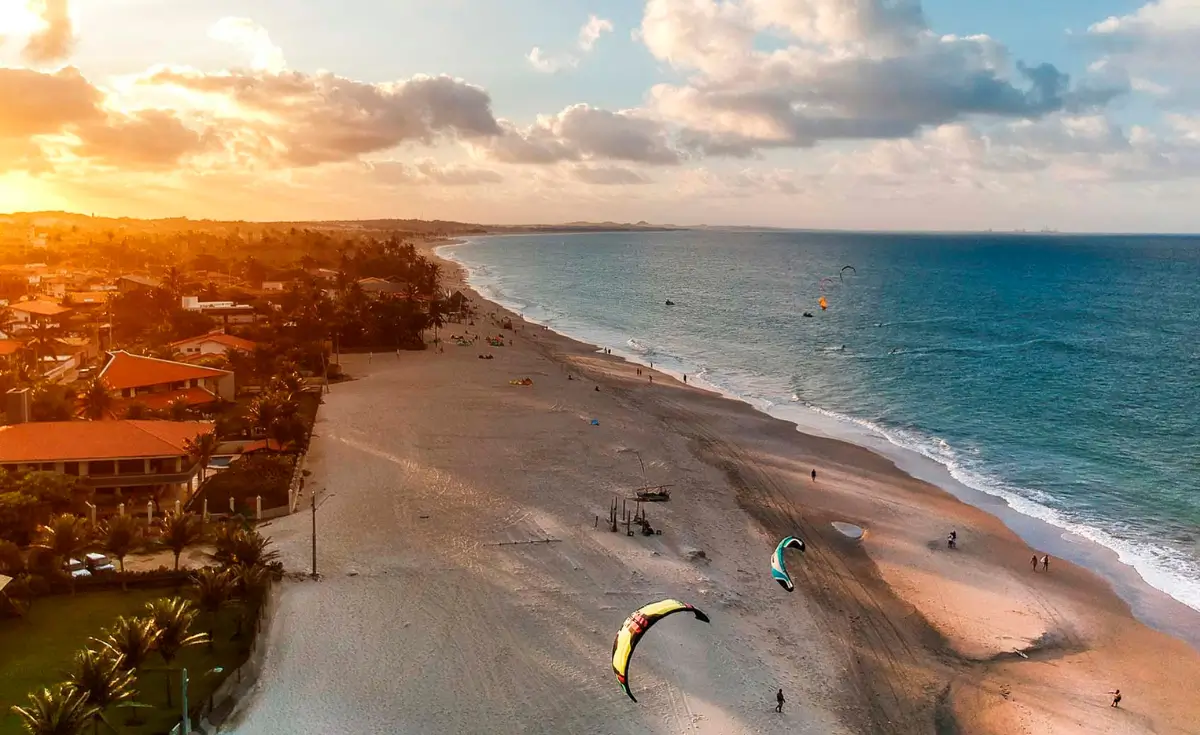 essa-praia-do-nordeste-recebeu-bandeira-azul-novamente
