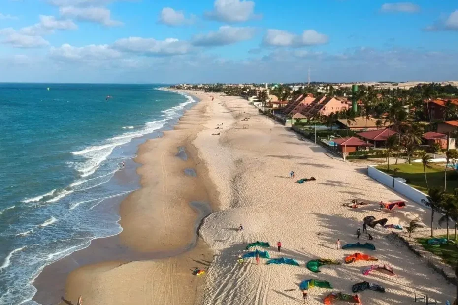 conheca-a-cidade-litoranea-que-virou-refugio-secreto-dos-brasileiros